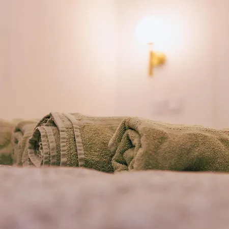 Lodge Honeydew In Camp Terme Catez *